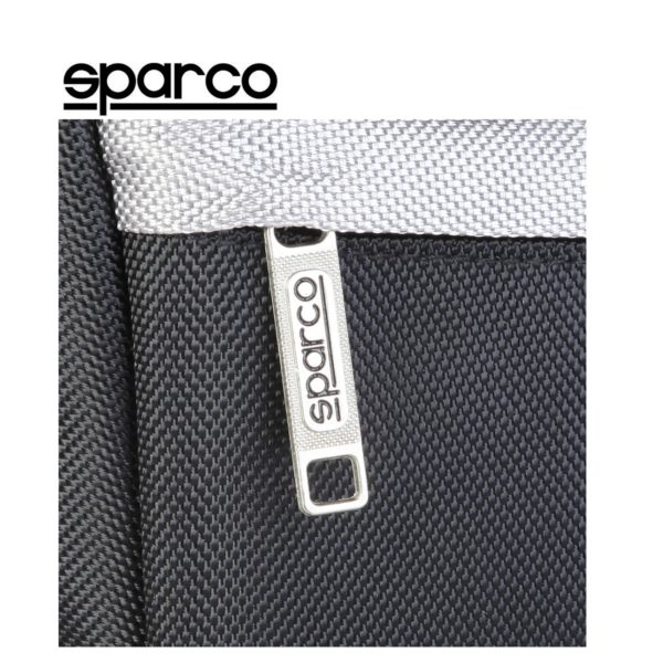Sparco S6 Grey Travel Bag Picture7: Sparco S6 is a medium-size gym or travel bag with an adjustable and removable shoulder strap with a padded insert, two handles and more. The compact lightweight design has enough room to store your essentials featuring two handles, removable and adjustable shoulder strap with Sparco printed logo.